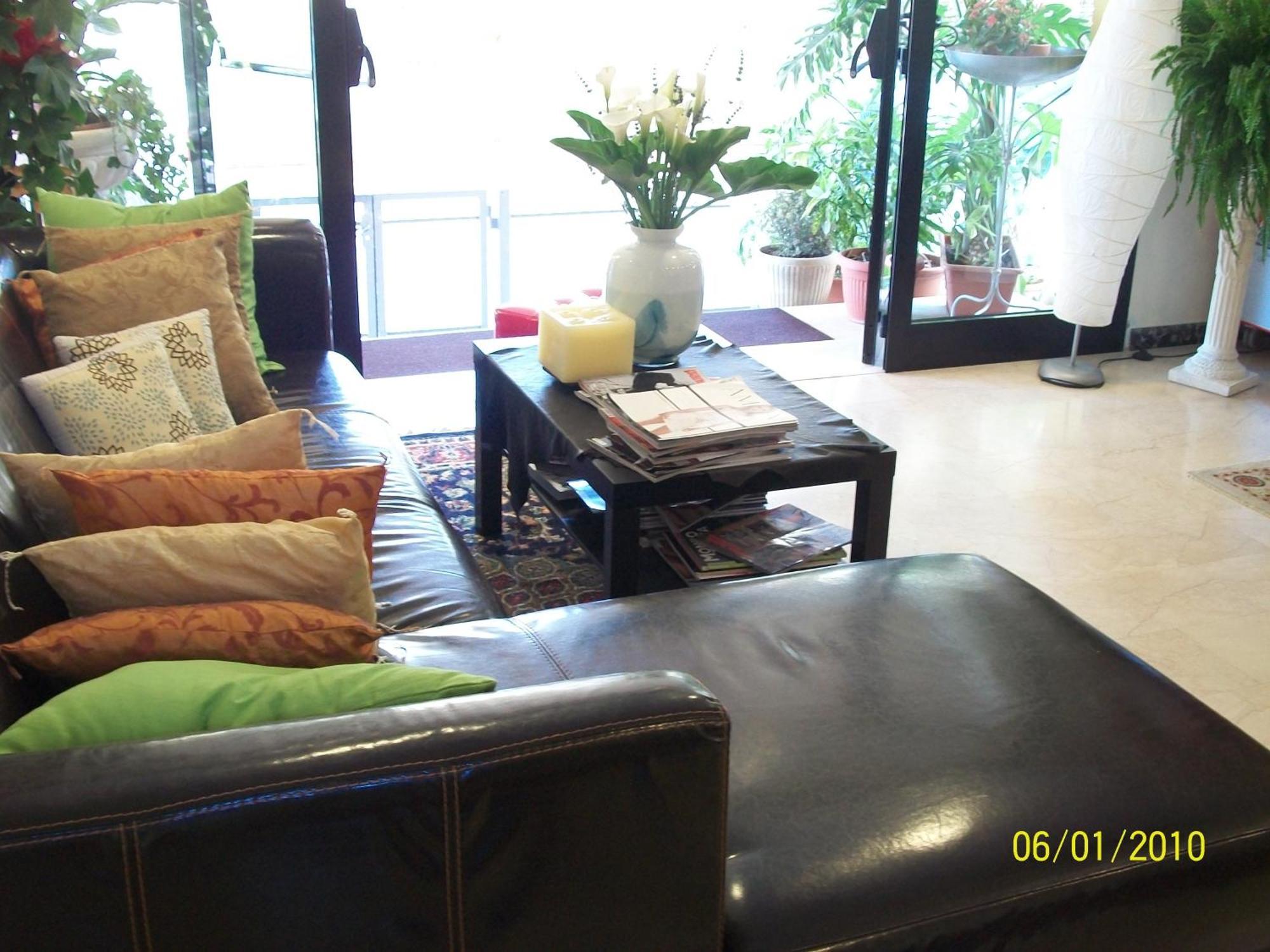 Hotel Crosal Rimini Extérieur photo
